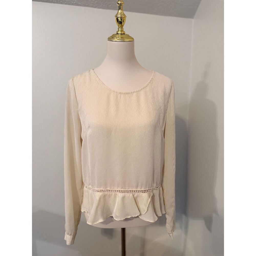 ASTR The Label Ivory Textured Jacquard Peplum Blouse Button Back Size S